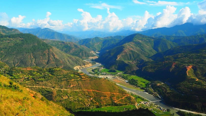 What to Do If You Get Lost While Trekking in Nepal?